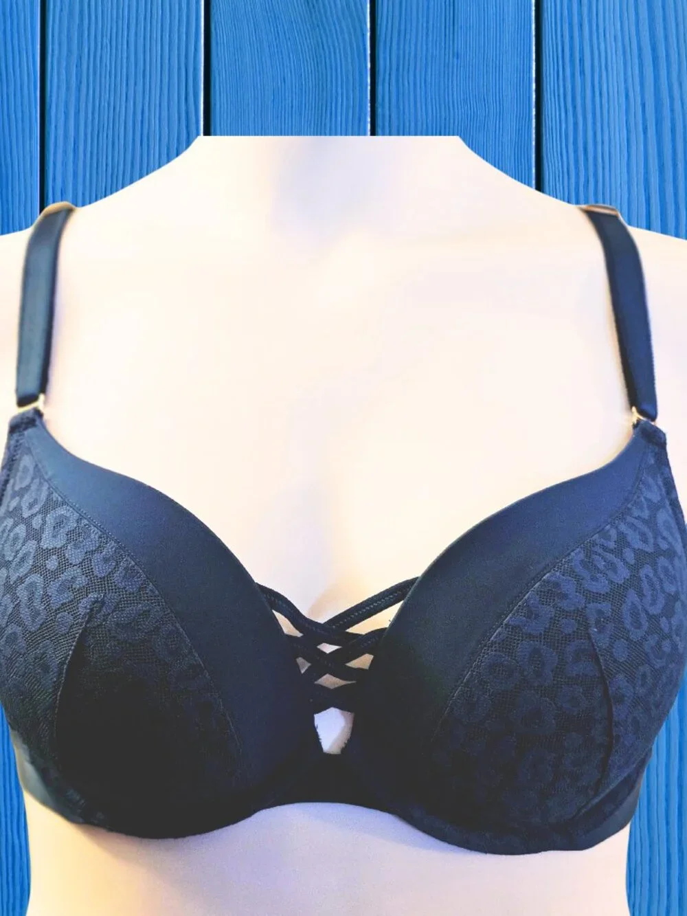Torrid Curve 40C Navy Blue Leopard Lace Push Up Plunge Bra Strappy